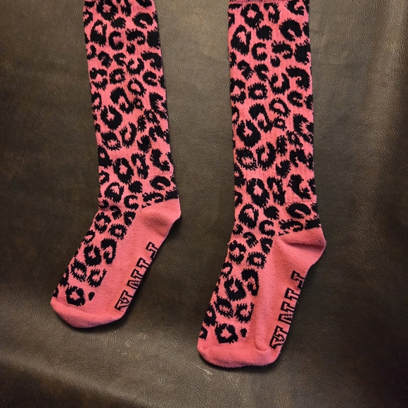 PINK Victoria's Secret Pink and Black Animal Print Socks - Picture 3 of 3